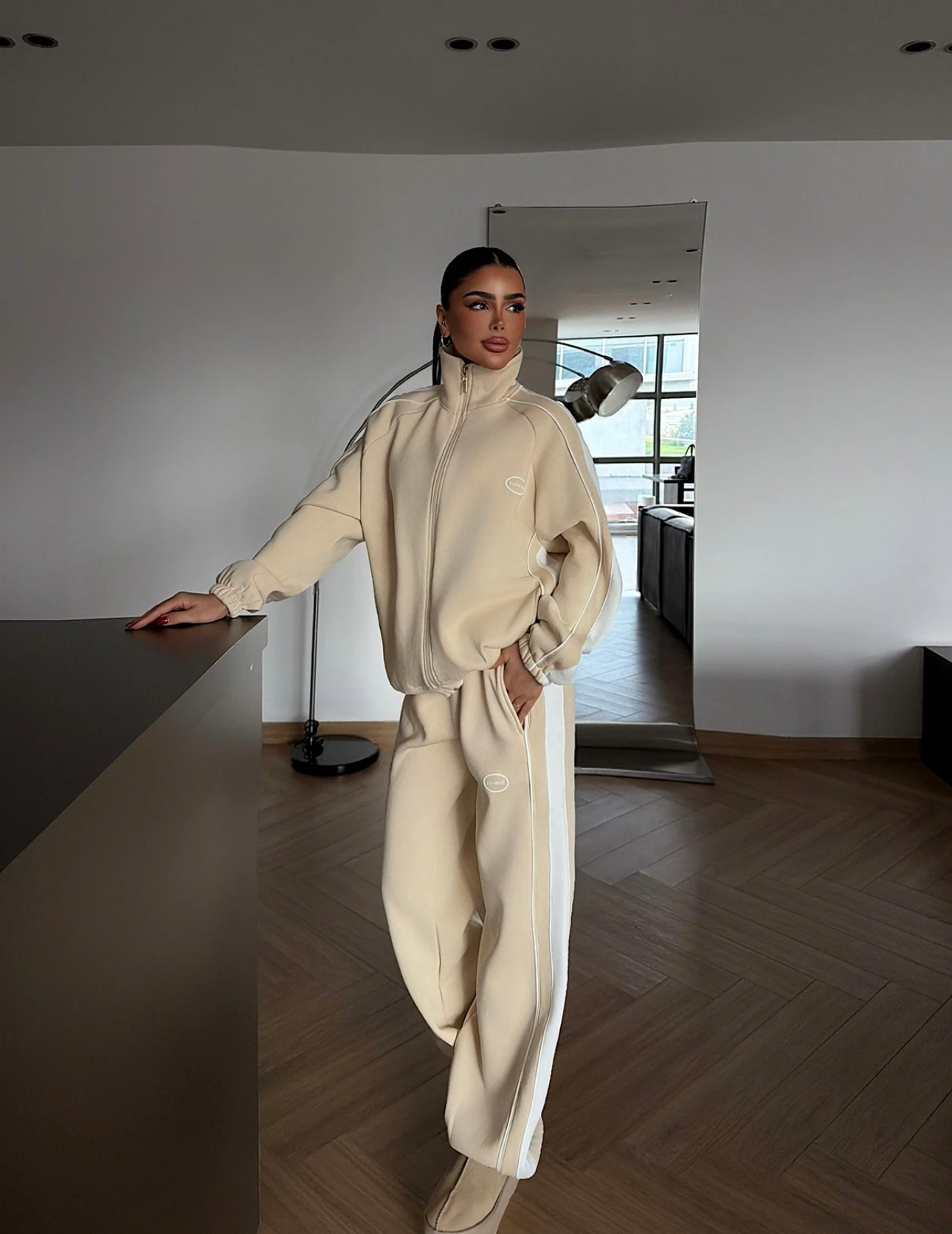 ქალის სპორტული ორეული