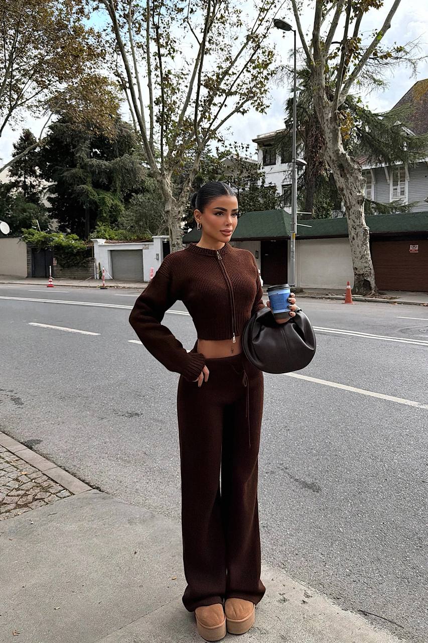 ქალის სპორტული ორეული