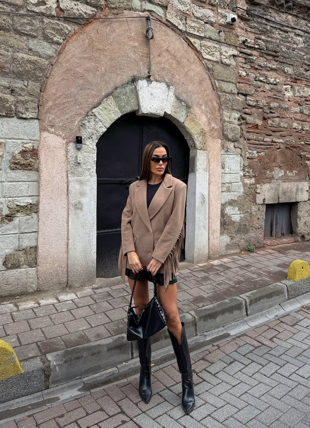 ქალის პიჯაკი-მანტო