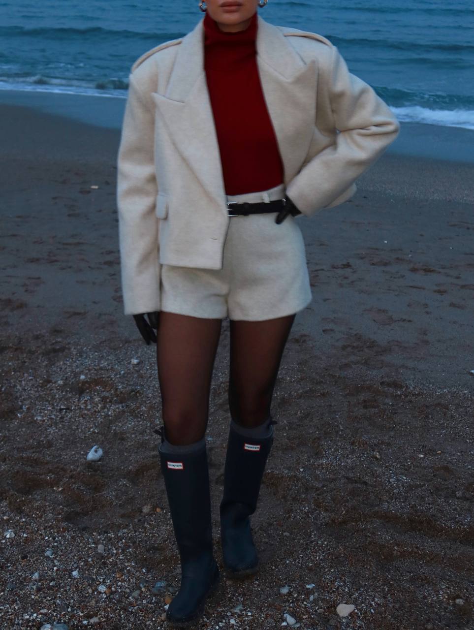 ქალის შორტი