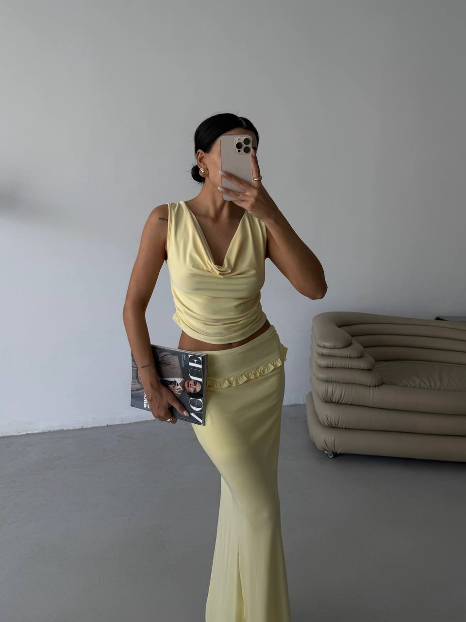 ქალის მაისური