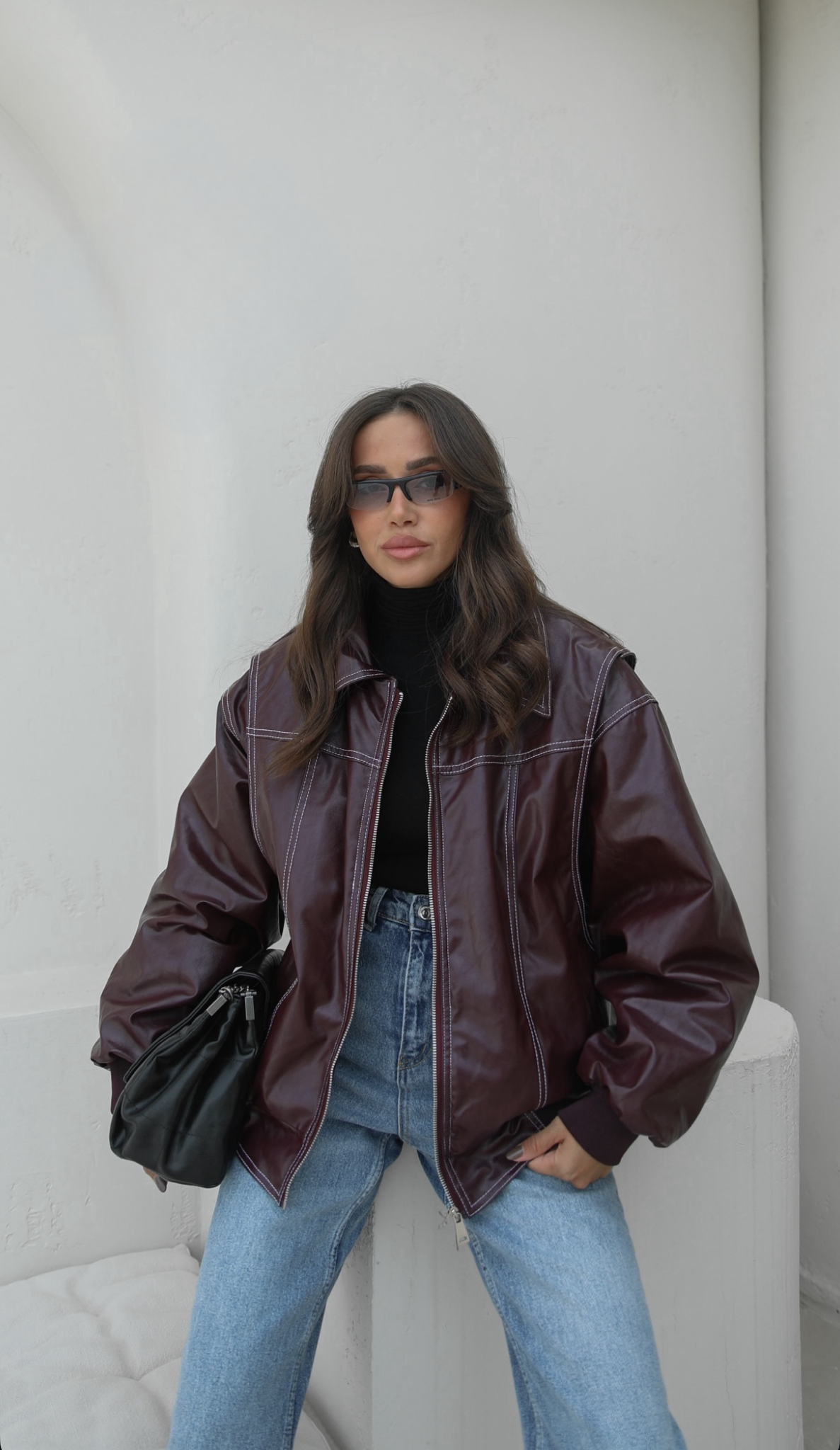 ქალის ტყავის ქურთუკი