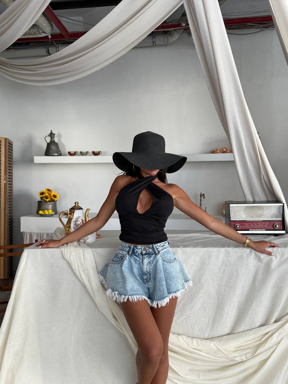 ქალის მაისური