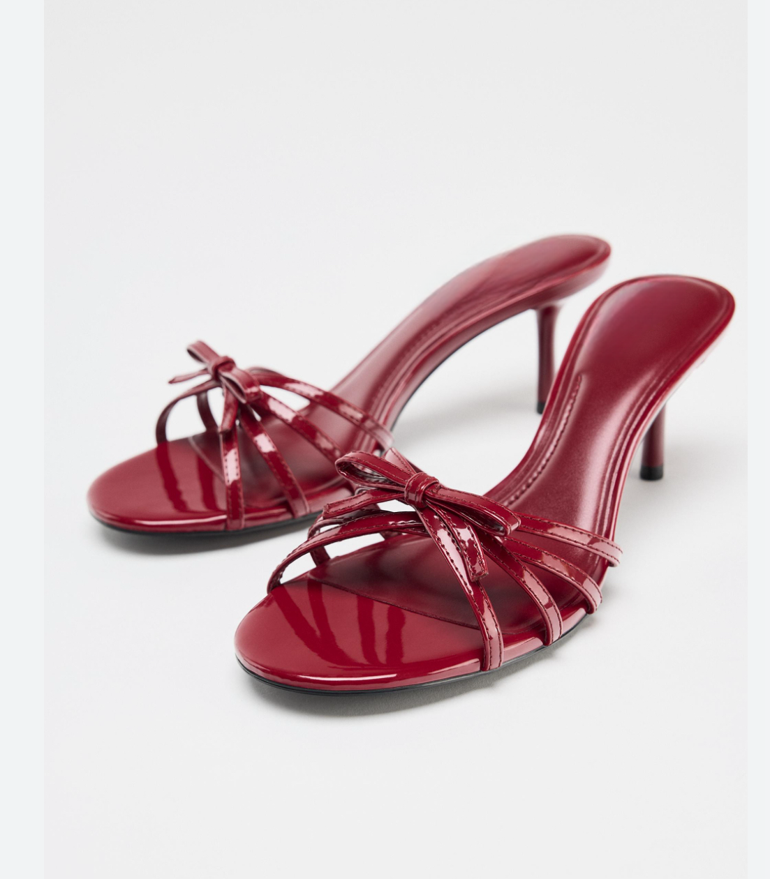 ქალის ფეხსაცმელი