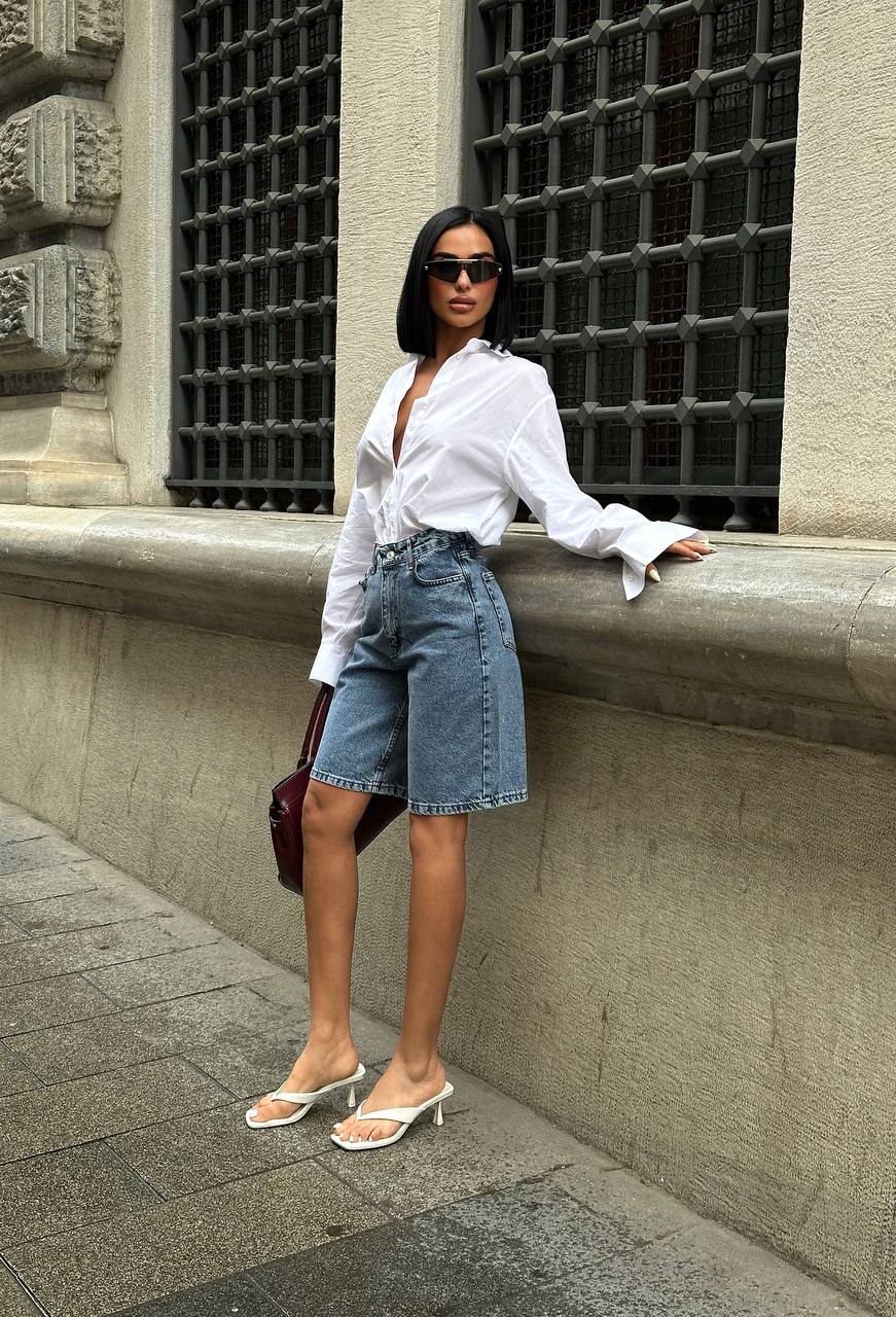 ქალის ჯინსის შორტი