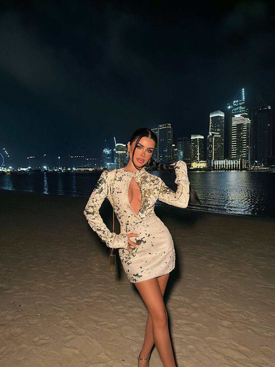 ქალის კაბა