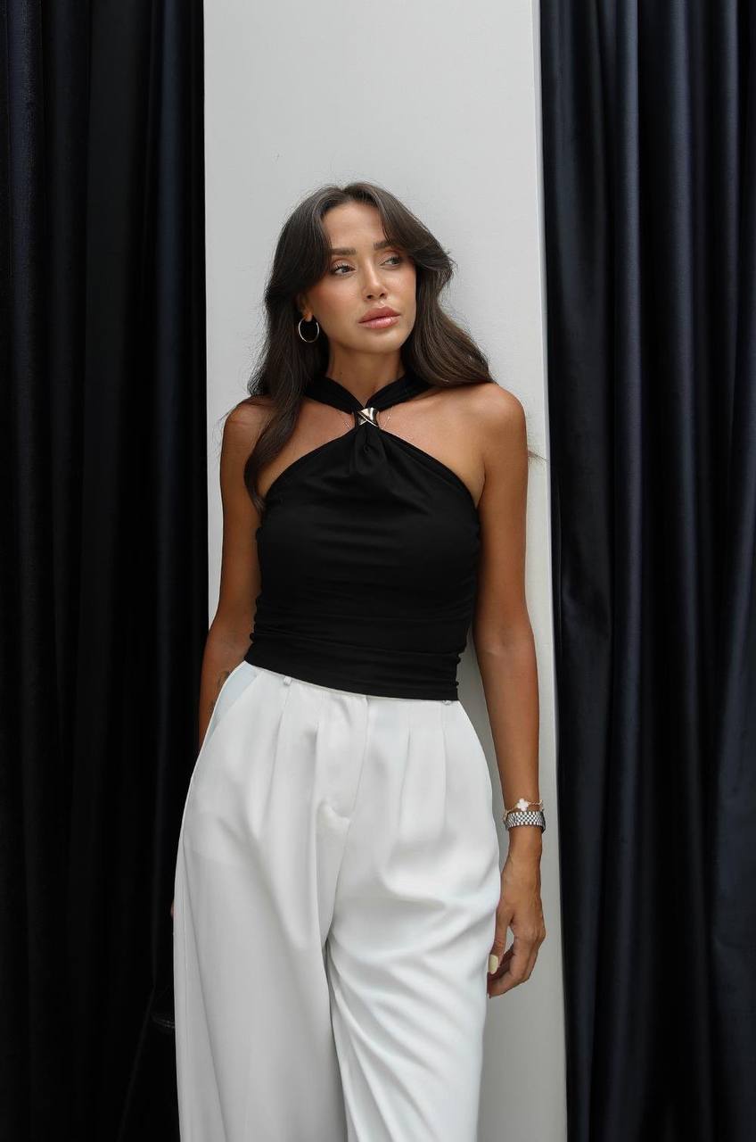 ქალის მაისური