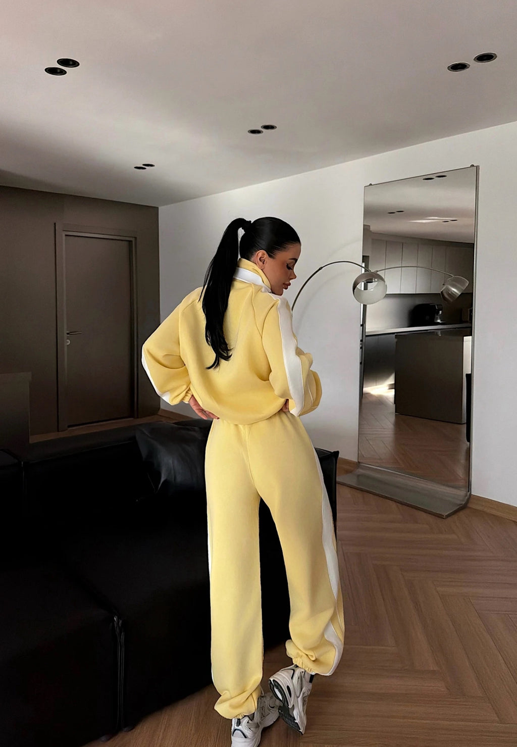 ქალის სპორტული ორეული