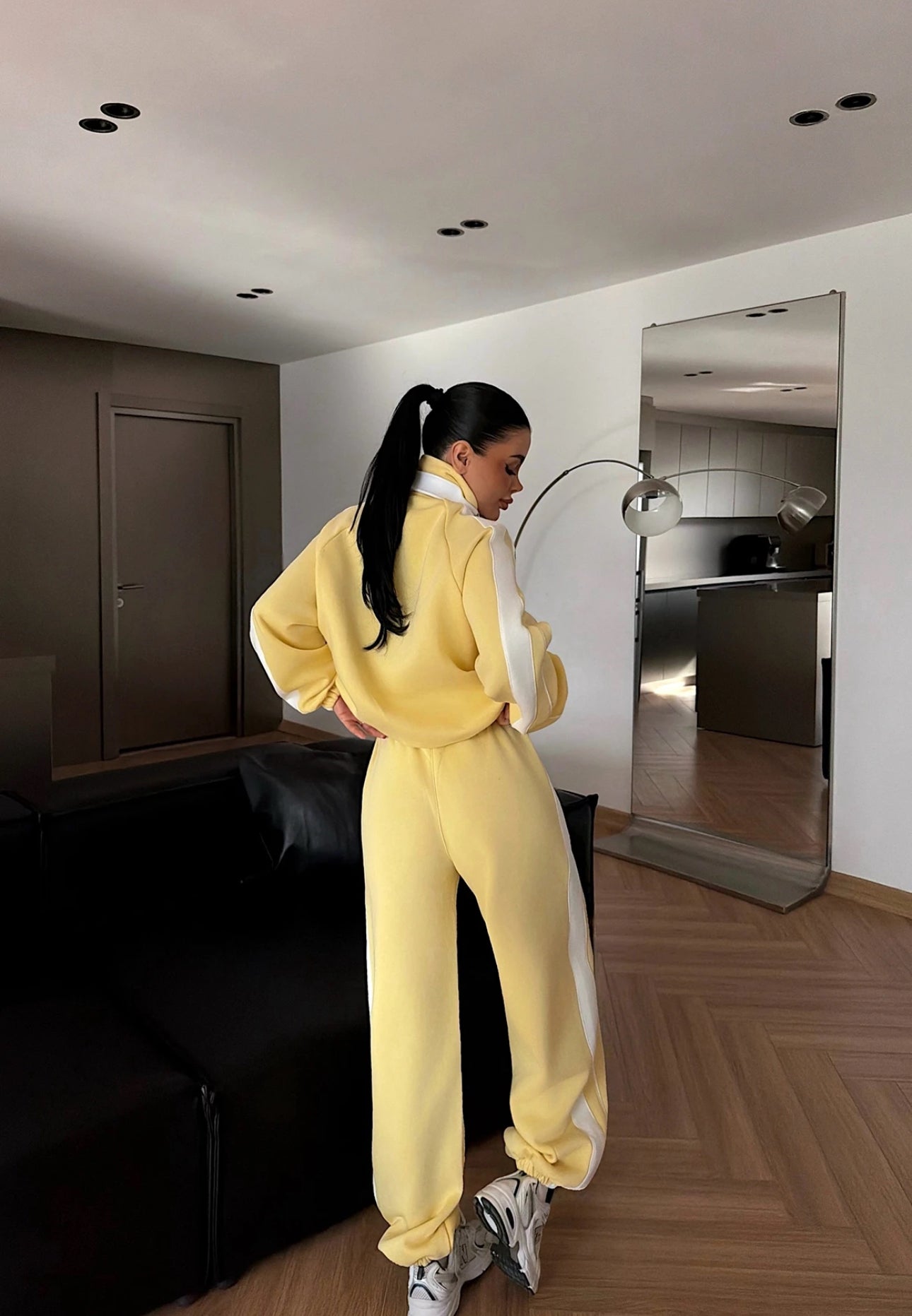 ქალის სპორტული ორეული