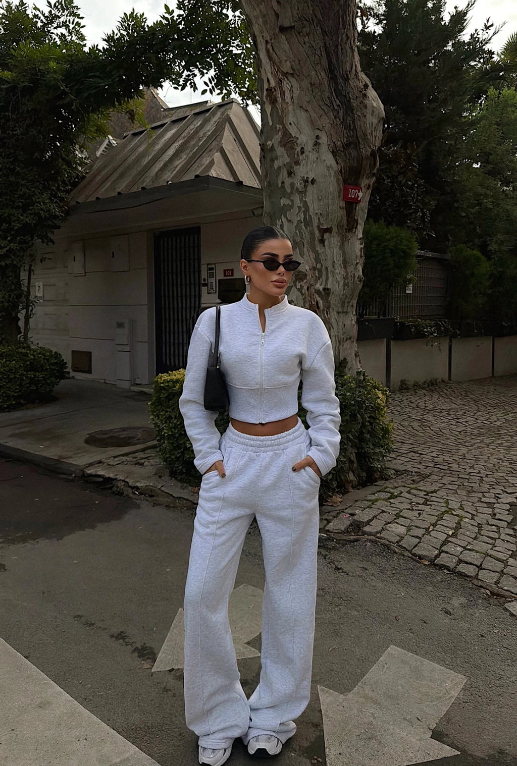 ქალის სპორტული ორეული