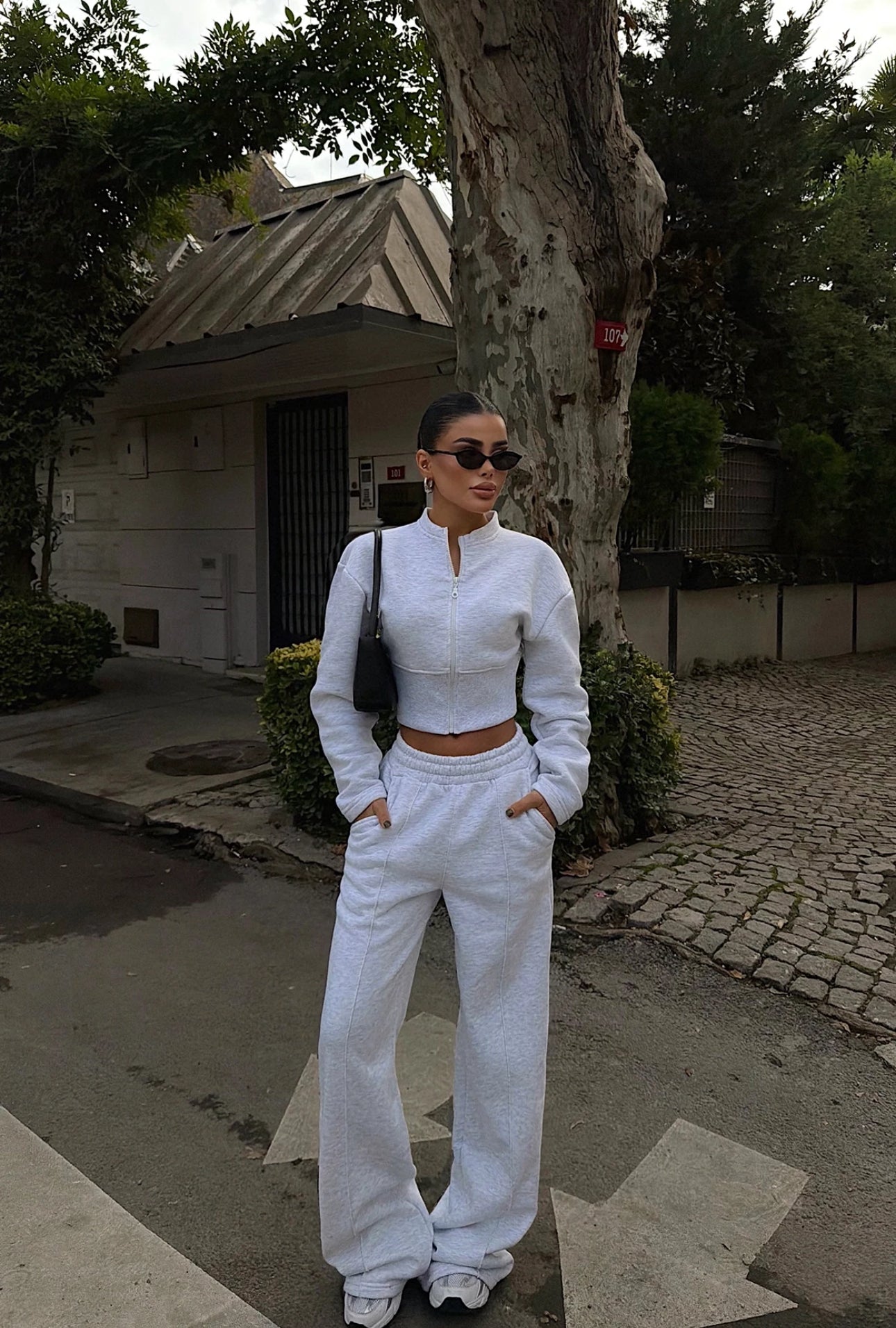 ქალის სპორტული ორეული