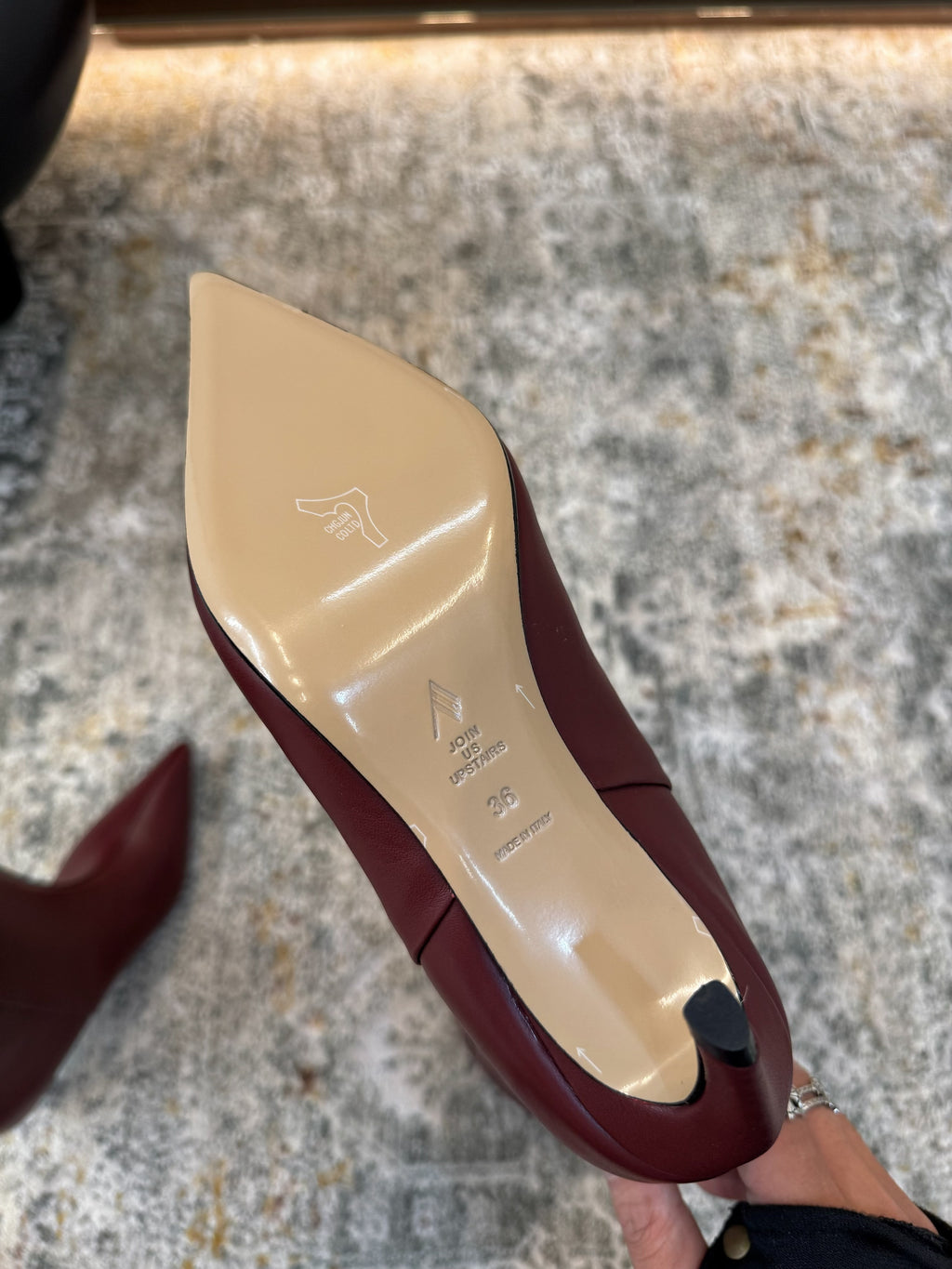 ქალის ჩექმა