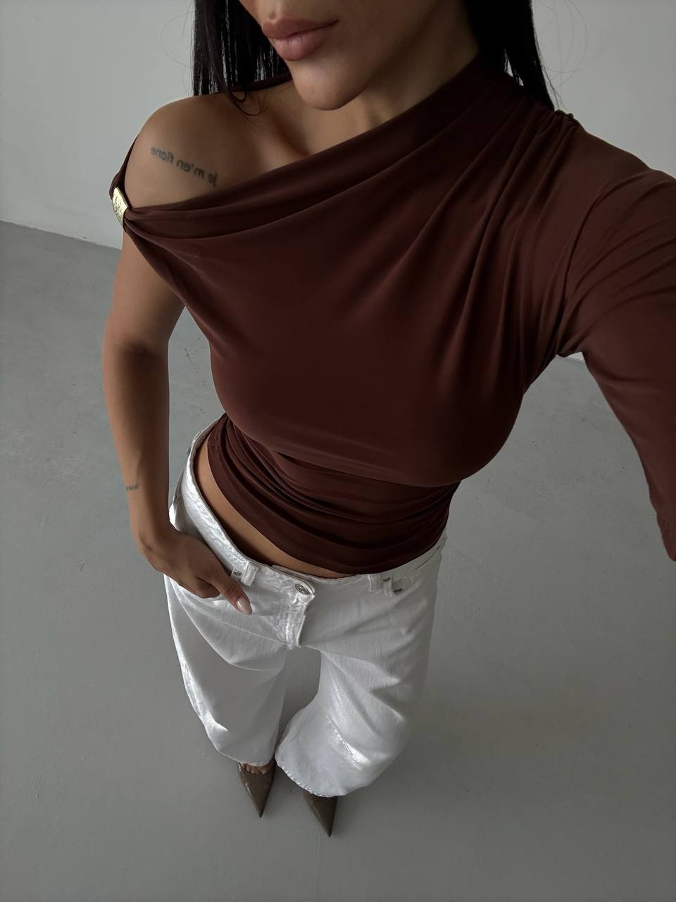 ქალის მაისური