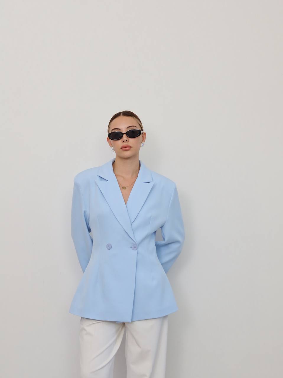 ქალის პიჯაკი