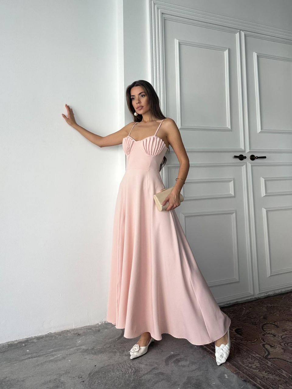 ქალის კაბა