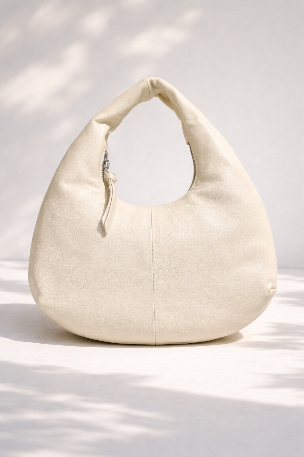 ქალის ჩანთა