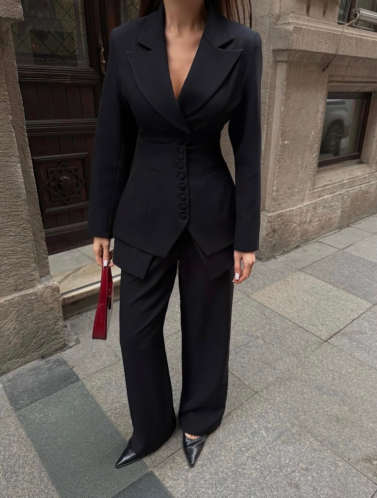 ქალის სამეული