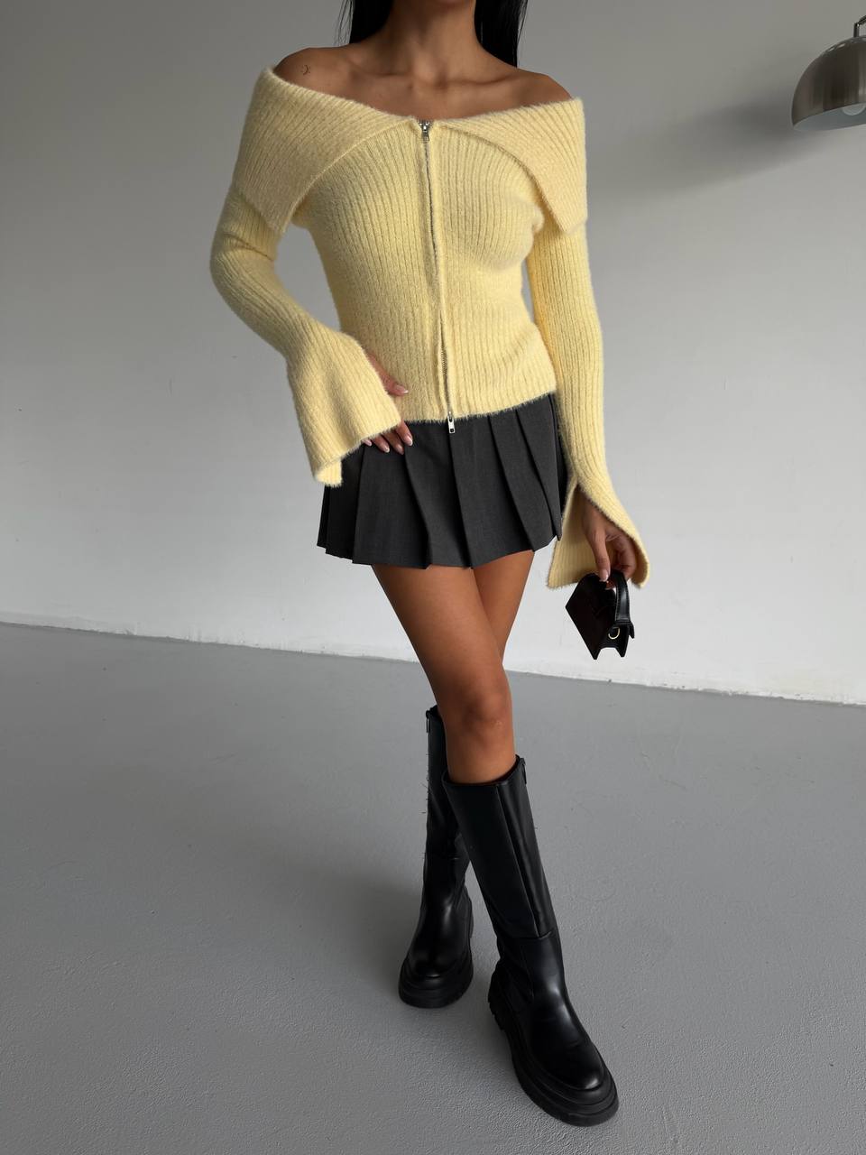 ქალის ნაქსოვი მაისური