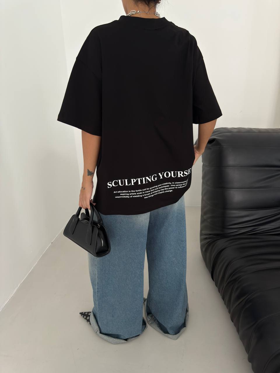 ქალის მაისური