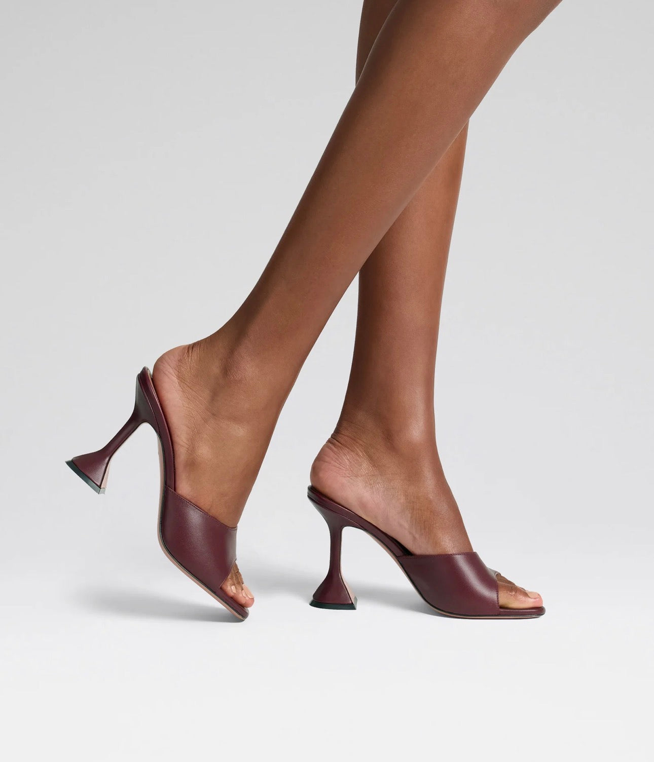 ქალის ფეხსაცმელი