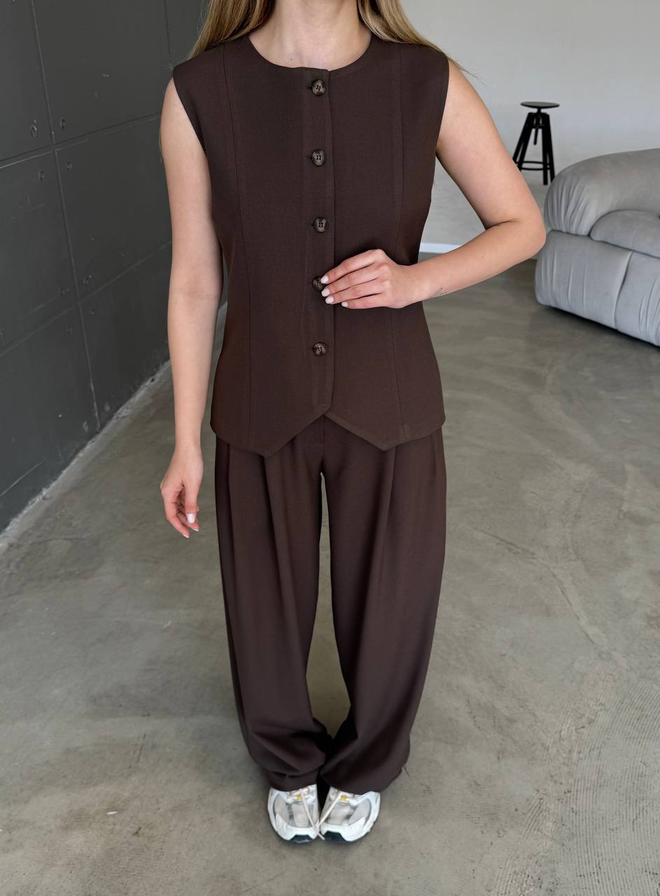 ქალის შარვალი