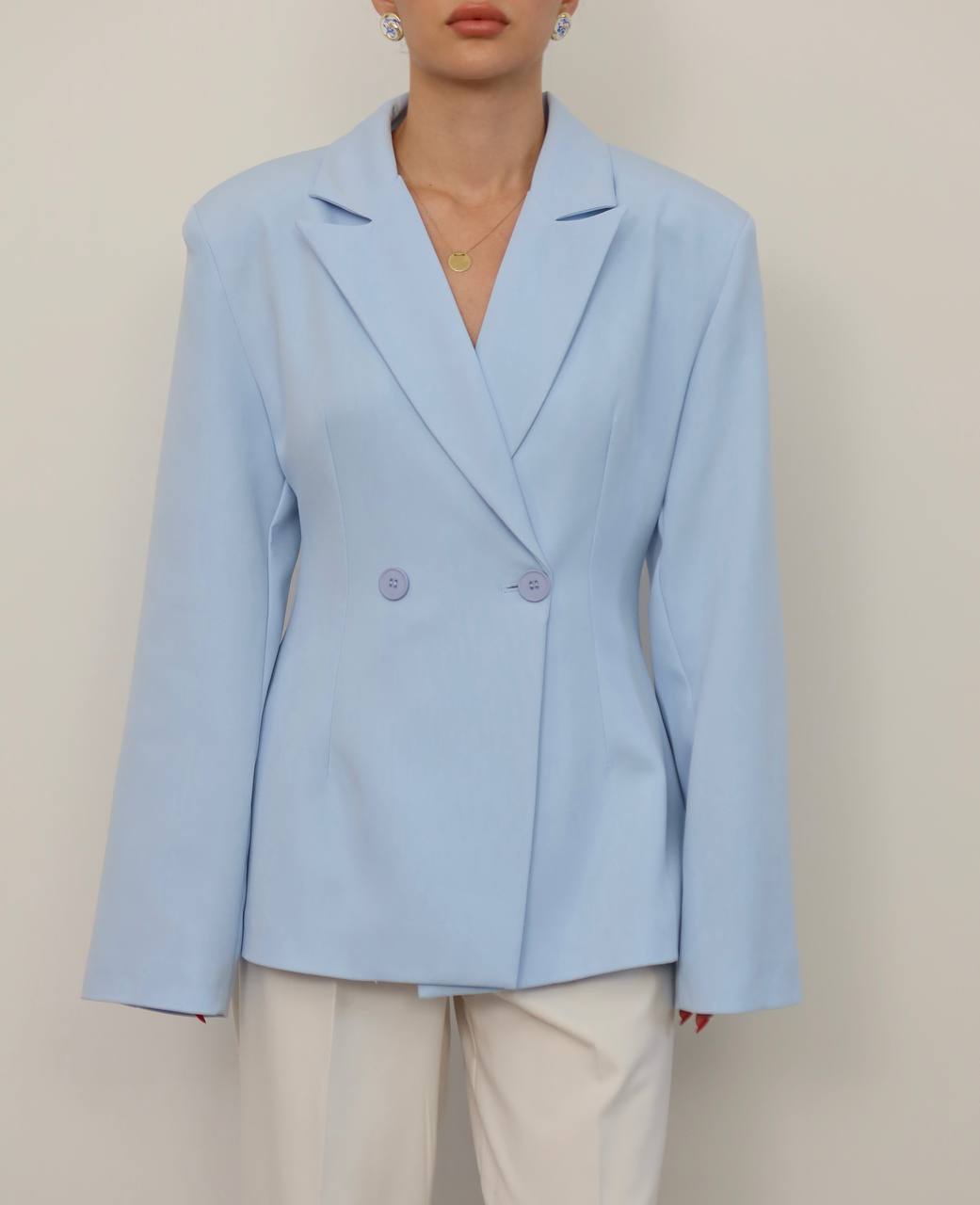 ქალის პიჯაკი