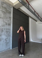 ქალის შარვალი