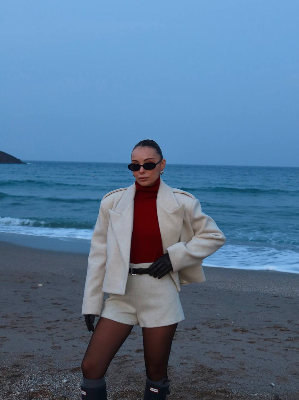 ქალის შორტი