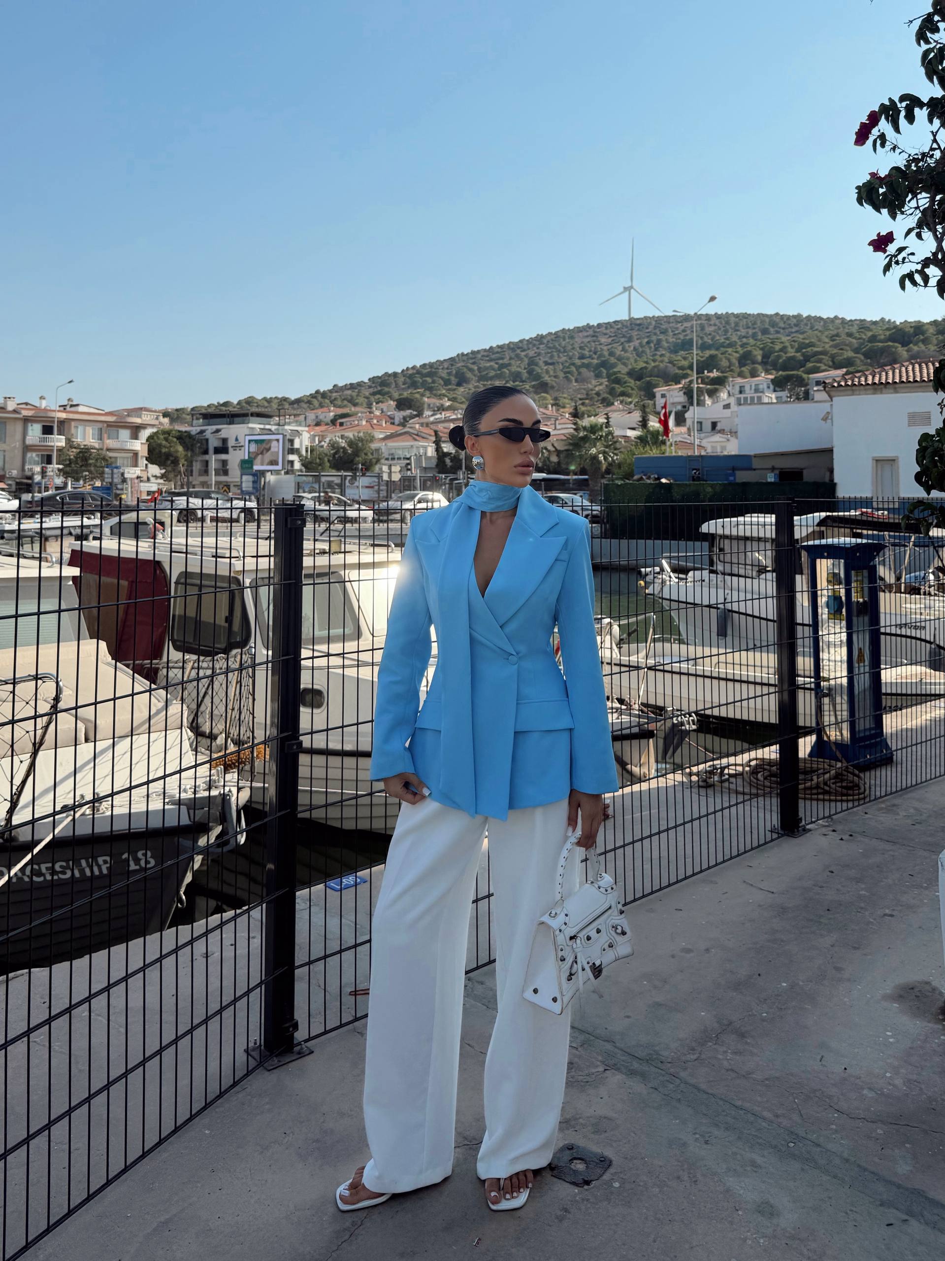 ქალის პიჯაკი