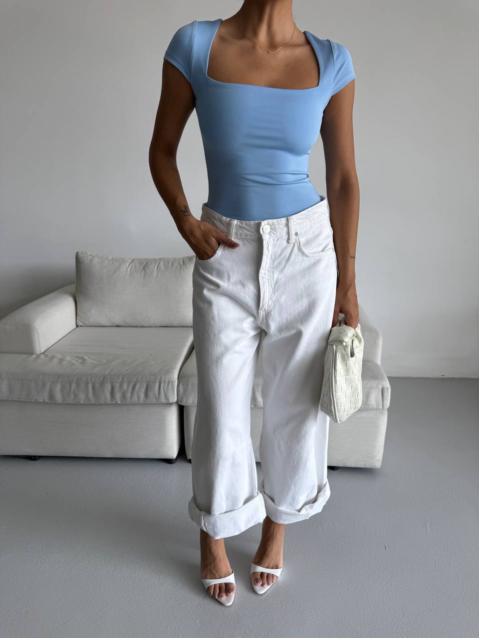 ქალის მაისური