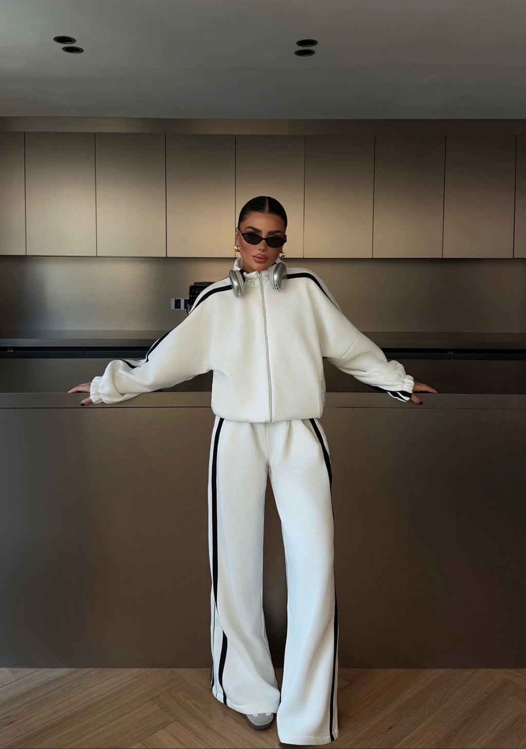 ქალის სპორტული ორეული