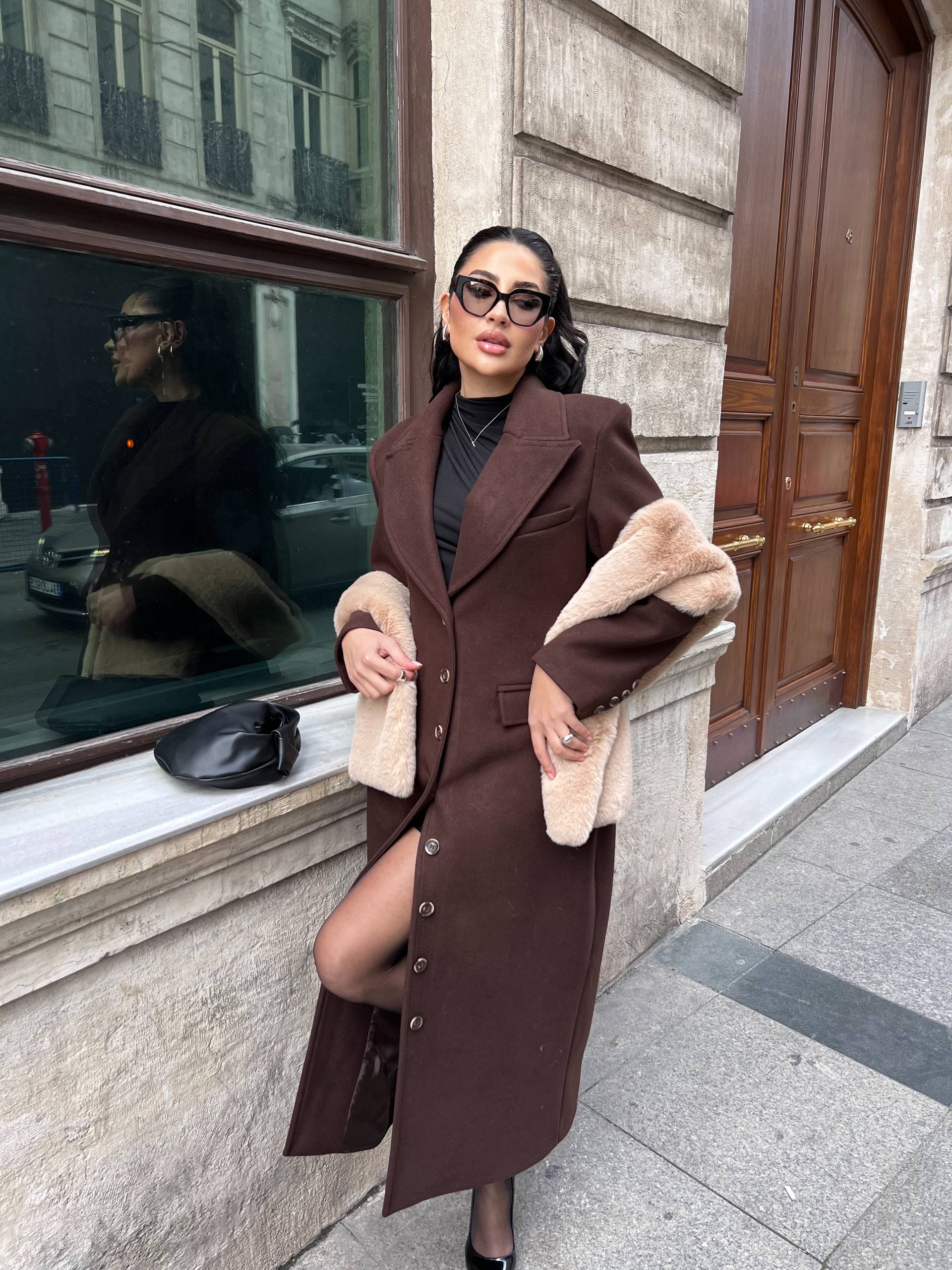 ქალის პალტო