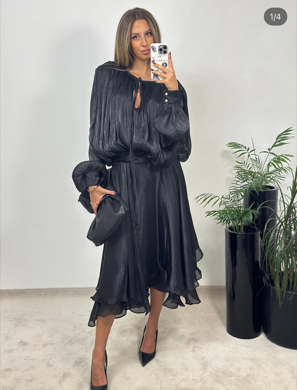 ქალის კაბა