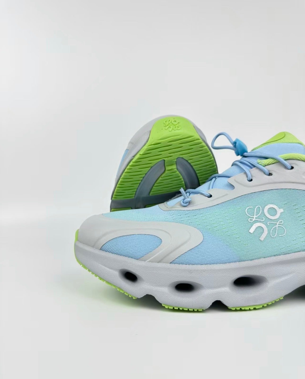 სნიკერი