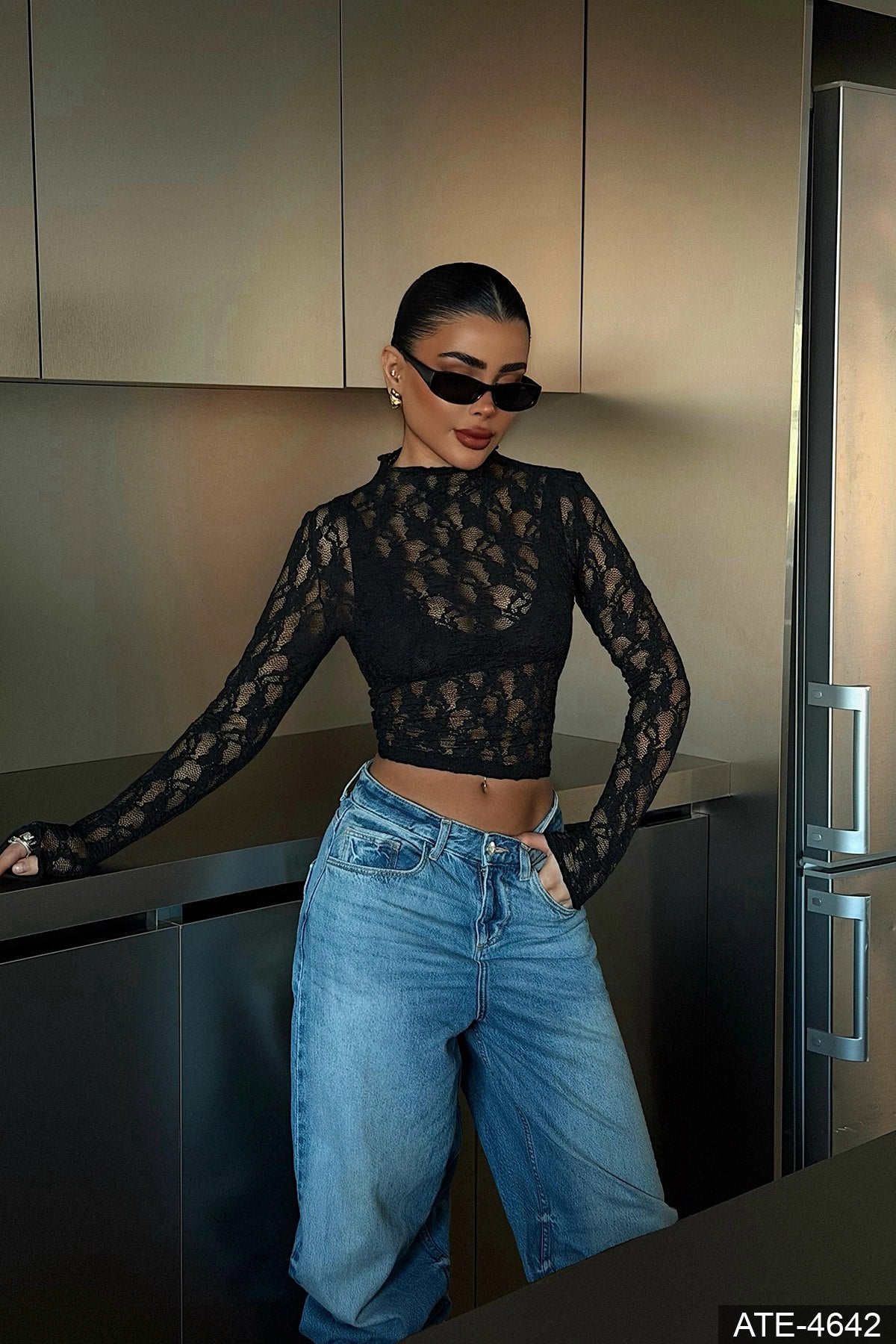 ქალის მაისური