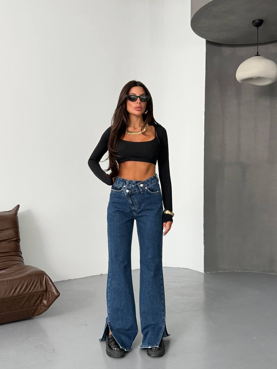 ქალის ჯინსის შარვალი