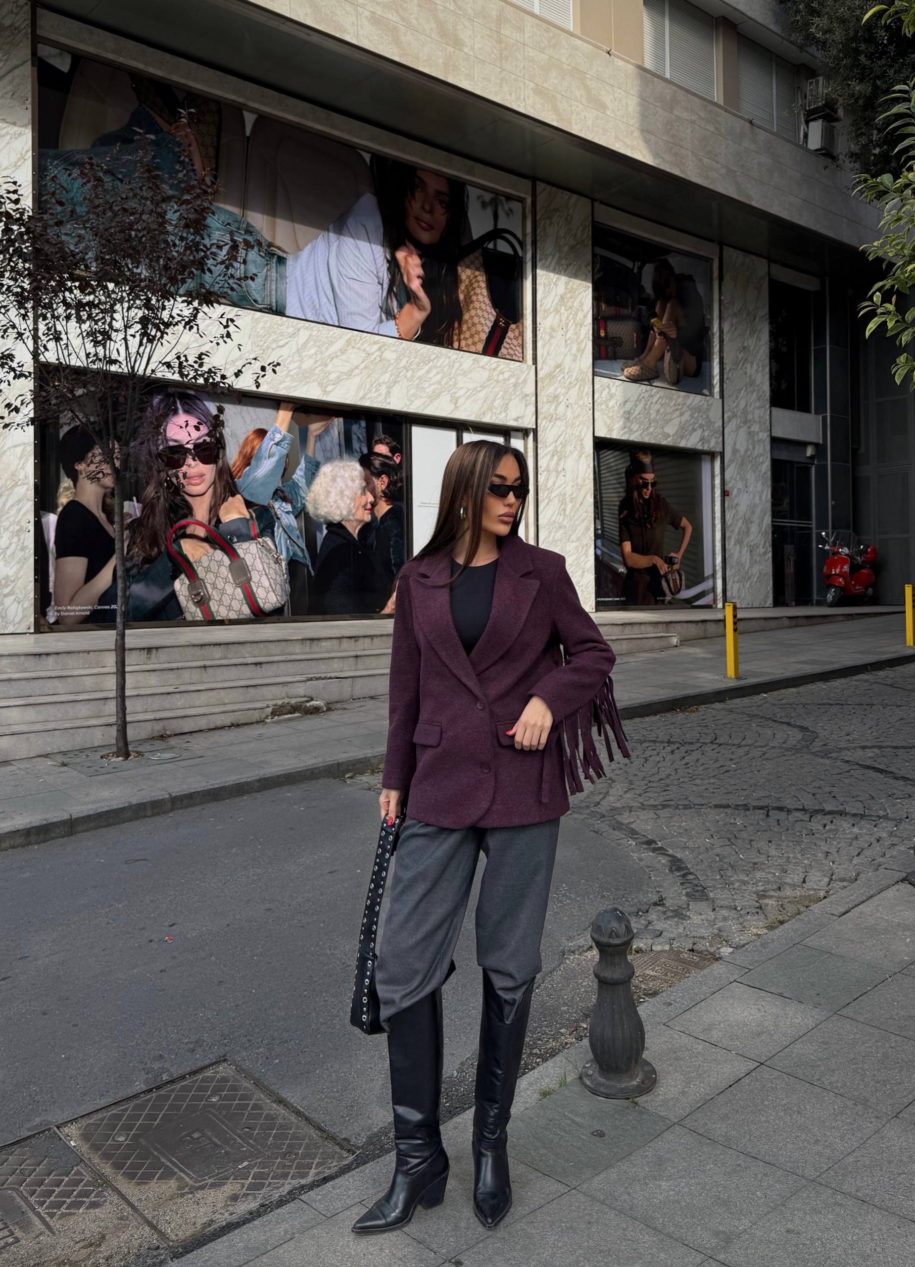 ქალის პიჯაკი-მანტო