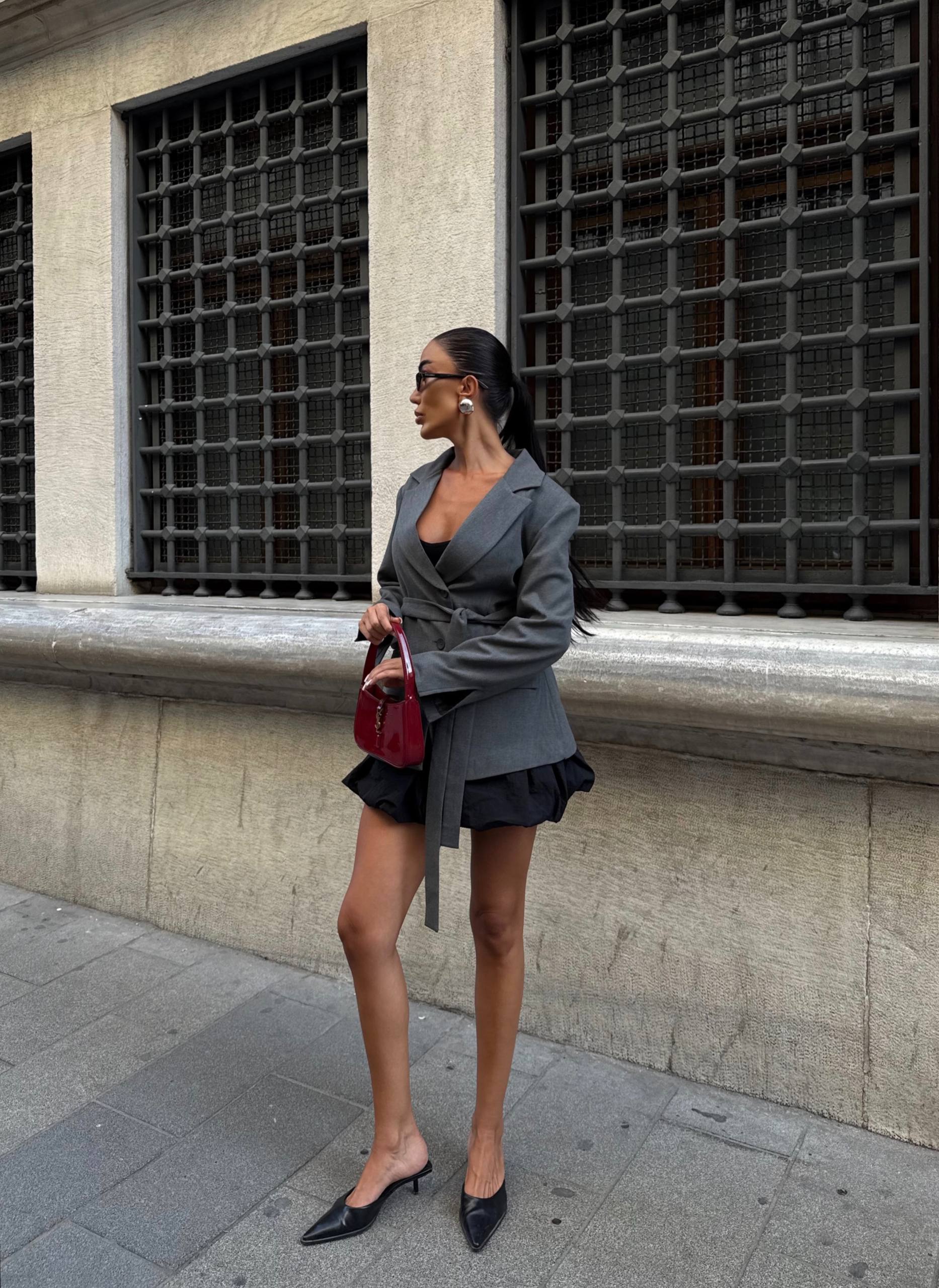 ქალის პიჯაკი