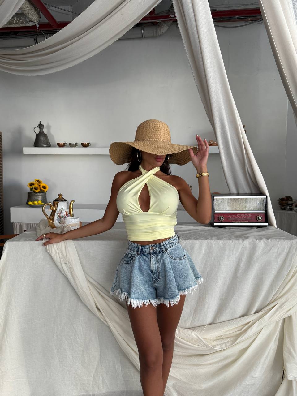 ქალის მაისური