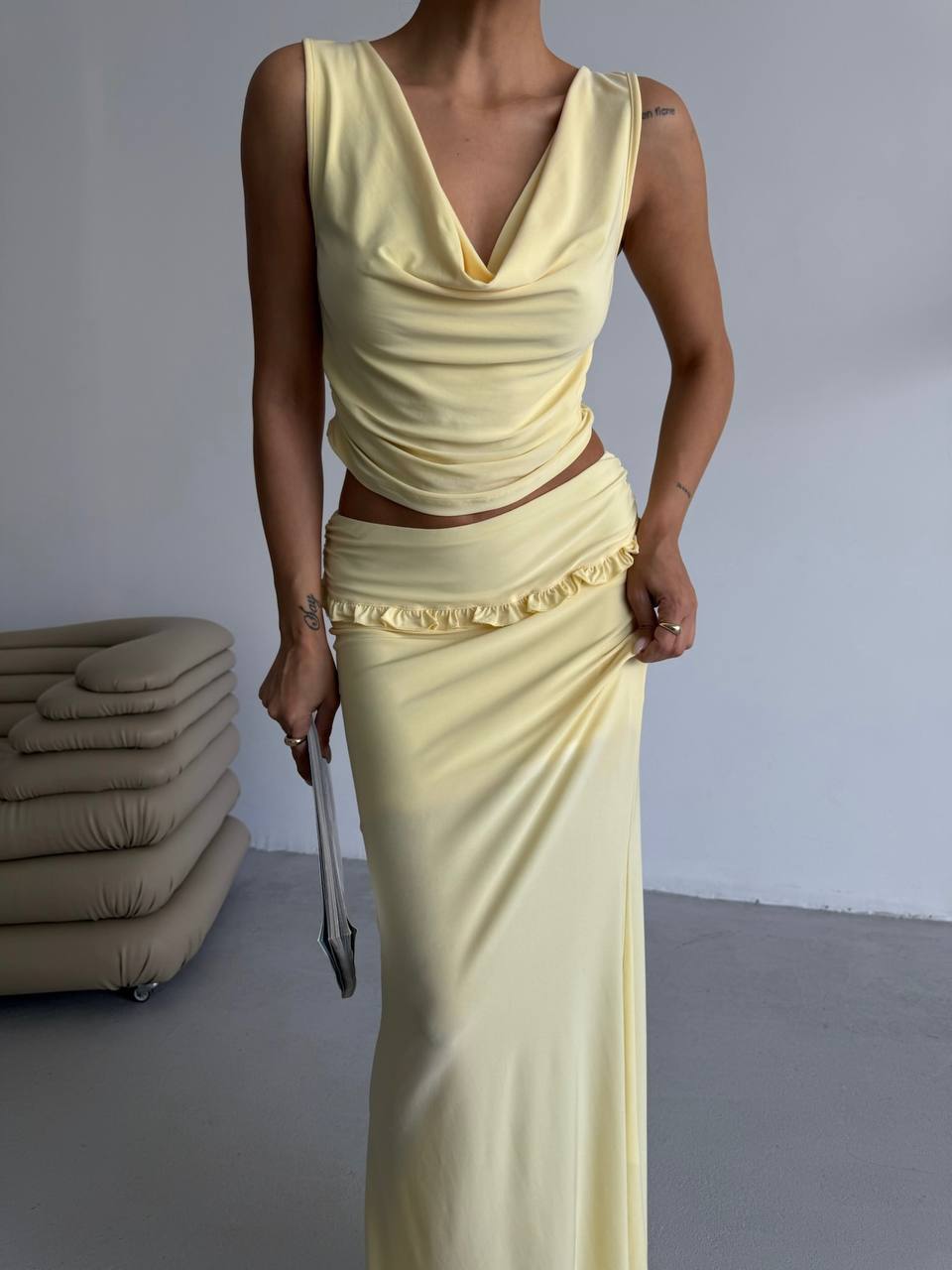 ქალის მაისური