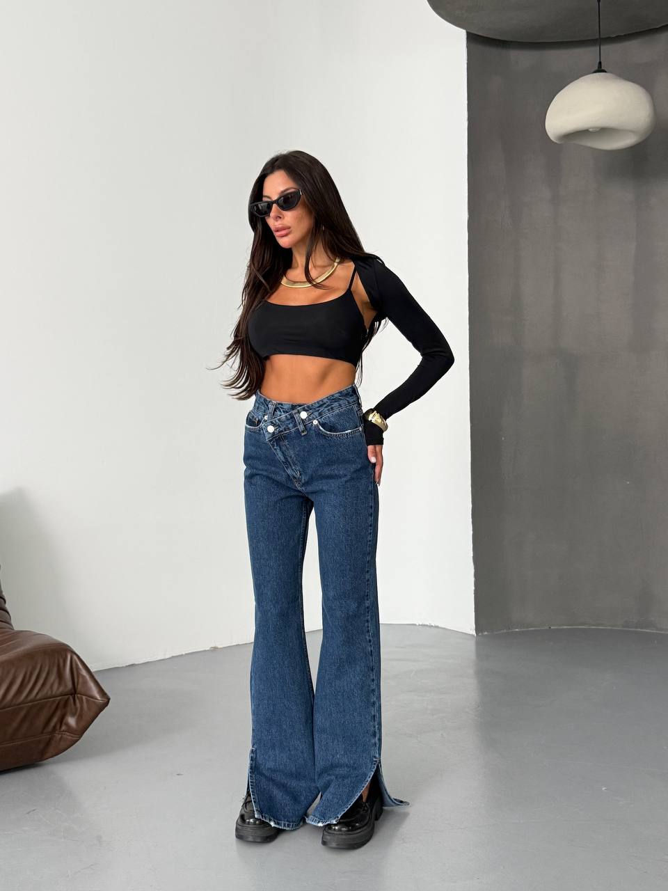 ქალის ჯინსის შარვალი