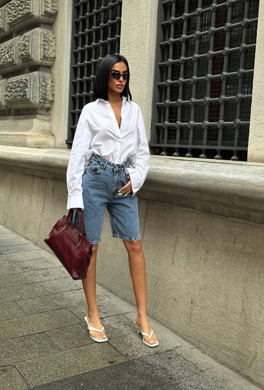 ქალის ჯინსის შორტი