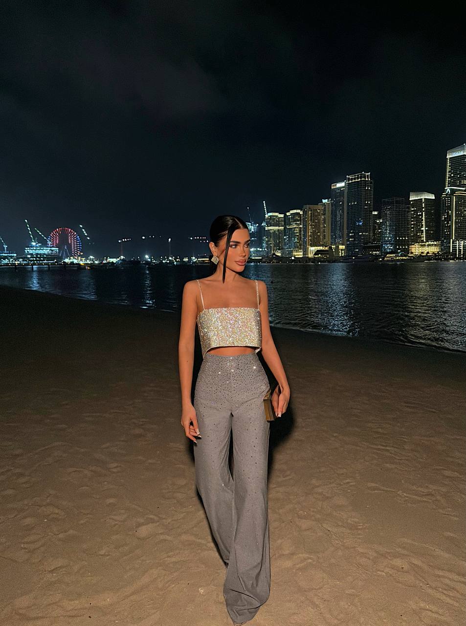 ქალის შარვალი