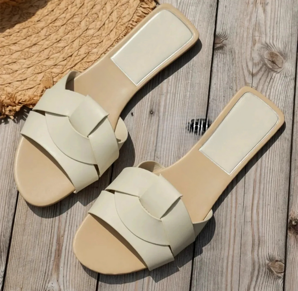 ქალის ფეხსაცმელი