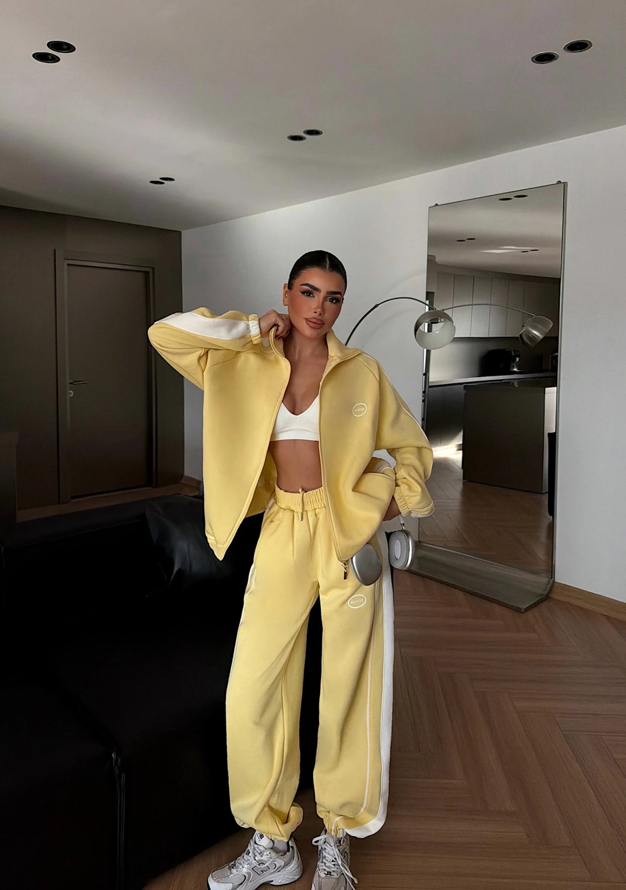 ქალის სპორტული ორეული