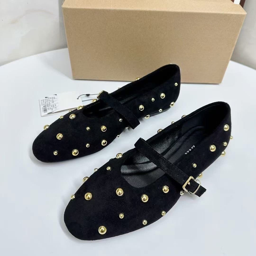 ქალის ფეხსაცმელი