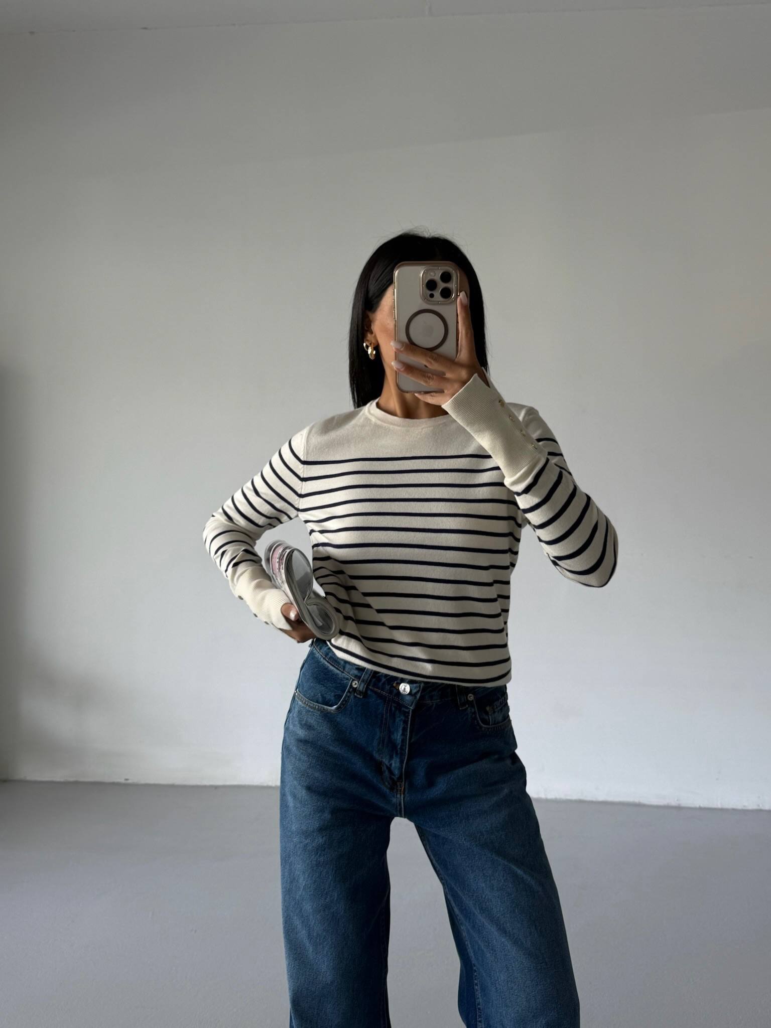 ქალის მაისური