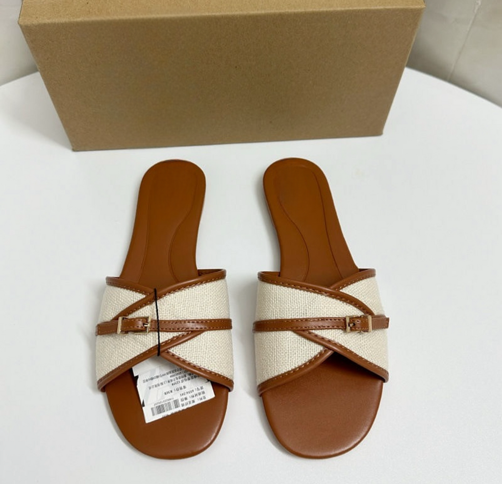 ქალის ფეხსაცმელი