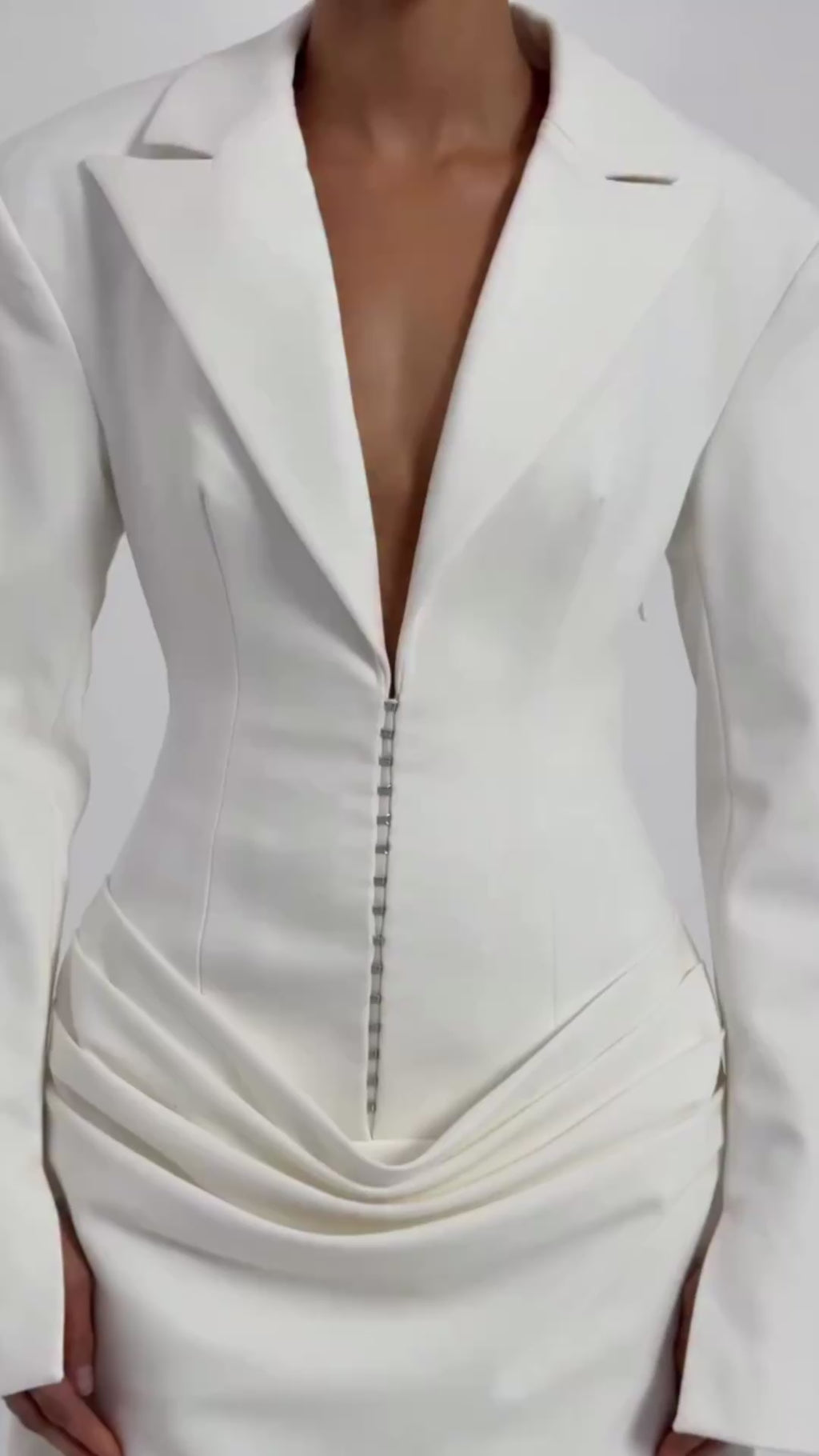 ქალის კაბა